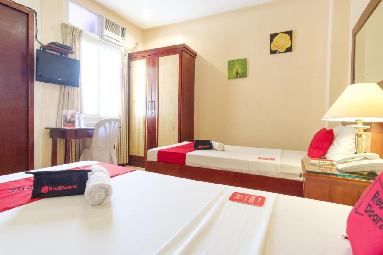 Reddoorz Near Camp Montelibano Hotel Баколод Екстериор снимка